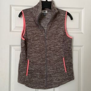 Old Navy fleece vest Women’s size Small